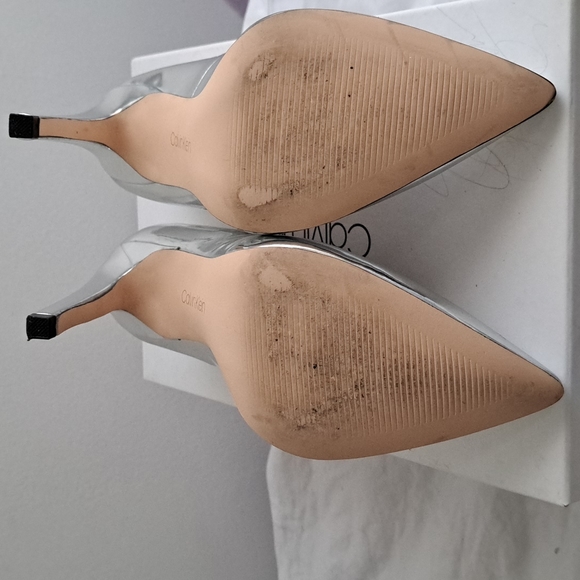 Calvin Klein Brady Metallic Pumps - Picture 4 of 5